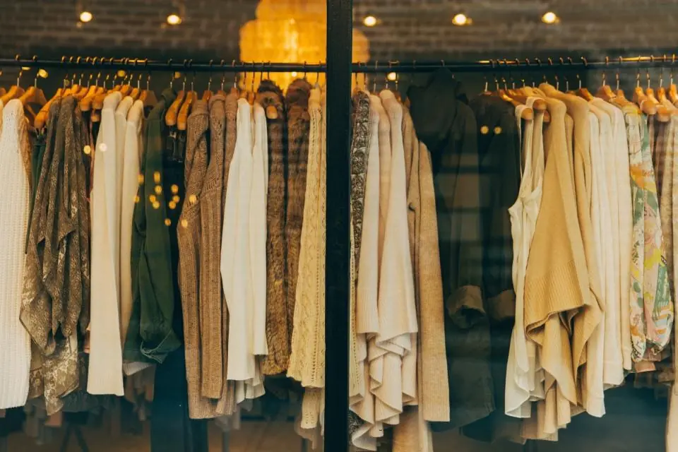 A Zara és az Inditex története: hogyan forradalmasította a gyorsdivat az öltözködést