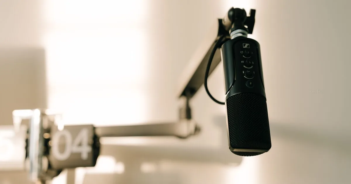 Vállalati podcast: mikor éri meg egy cégnek saját hanganyagba fogni?
